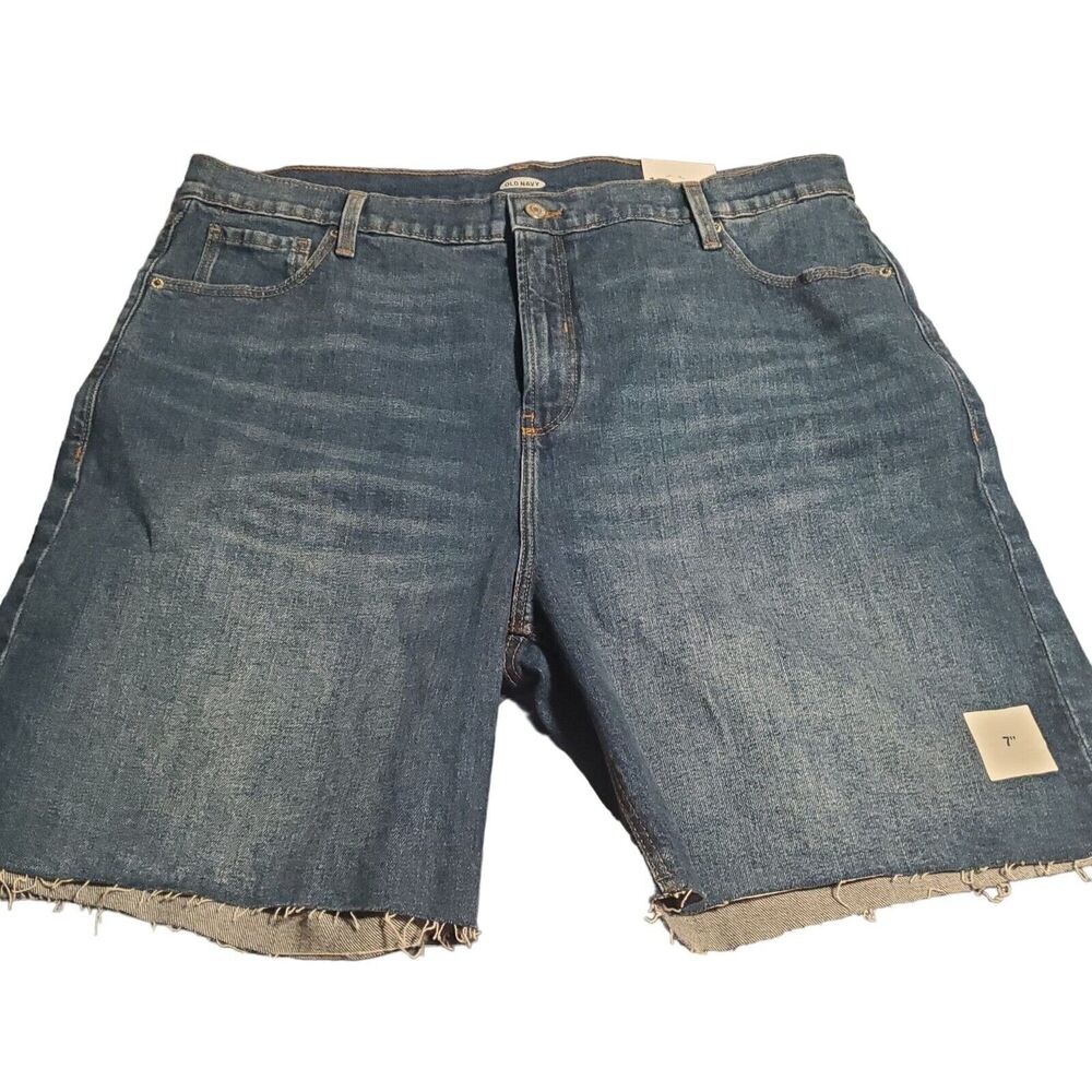 NEW Old Navy Plus Size 18 High Rise 7" Inseam Raw Hem Cut Off Shorts